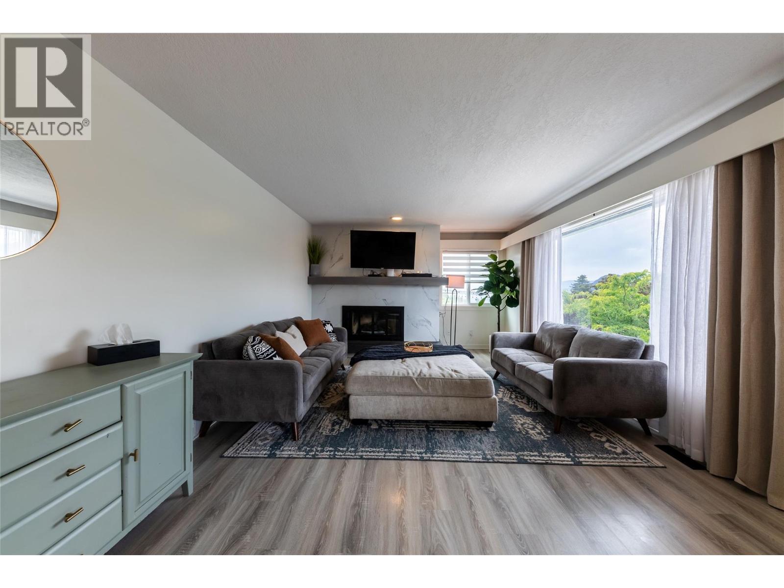 2308 OMINECA Drive - Image 7