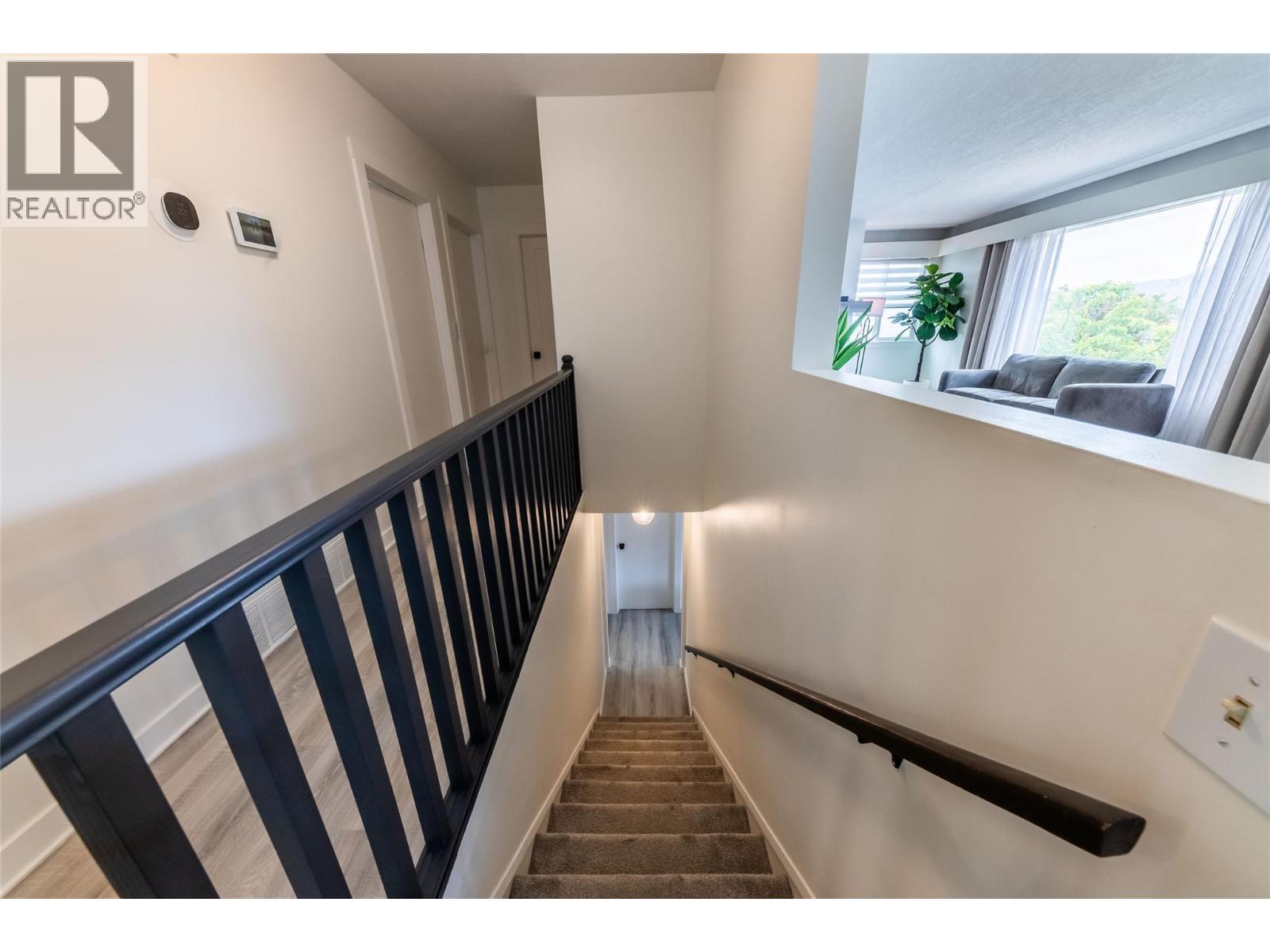2308 OMINECA Drive - 39