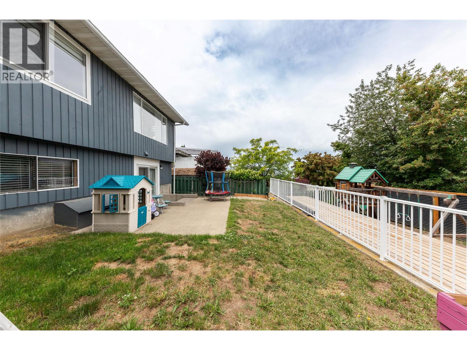 2308 OMINECA Drive - 55