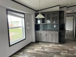 650 Campbell Cove, Brandon, MB R7A7X2 Photo 8