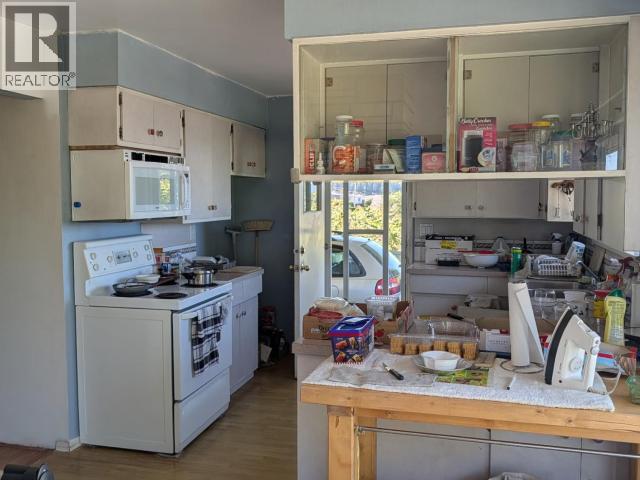 3949 GORDON AVE, Powell River