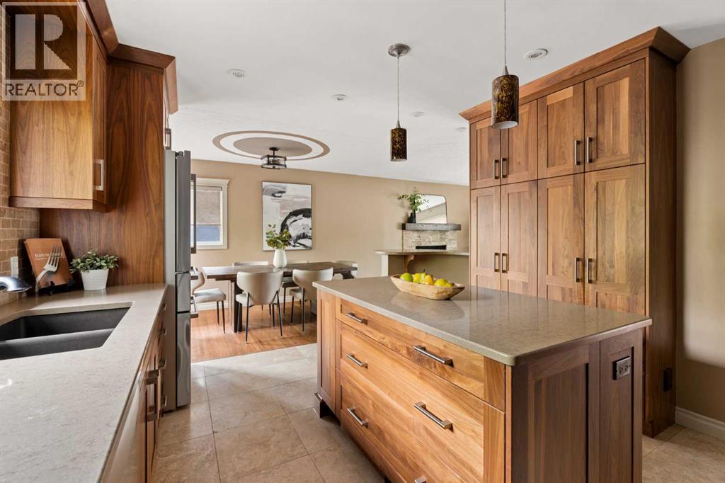 Amazing kitchen with luxurious Walnut cabinetry