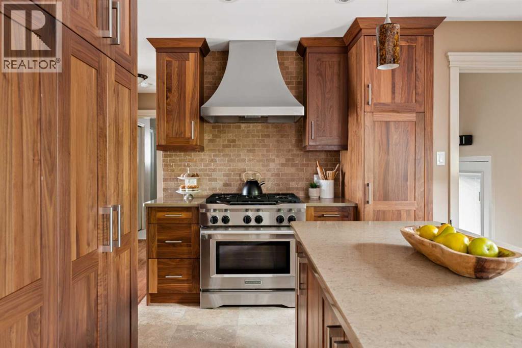 220 41 Avenue NW — photo 19