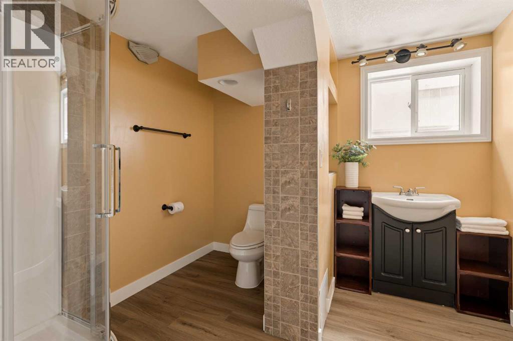 Full bath in basement