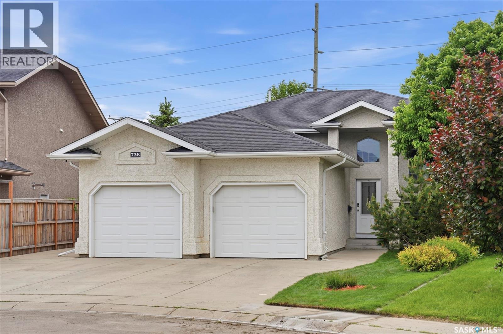 738 Wright CRESCENT - photo 3