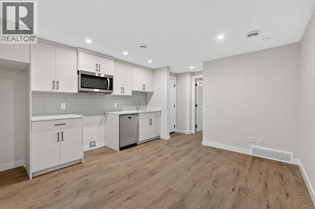 26 Starling Boulevard NW — photo 25