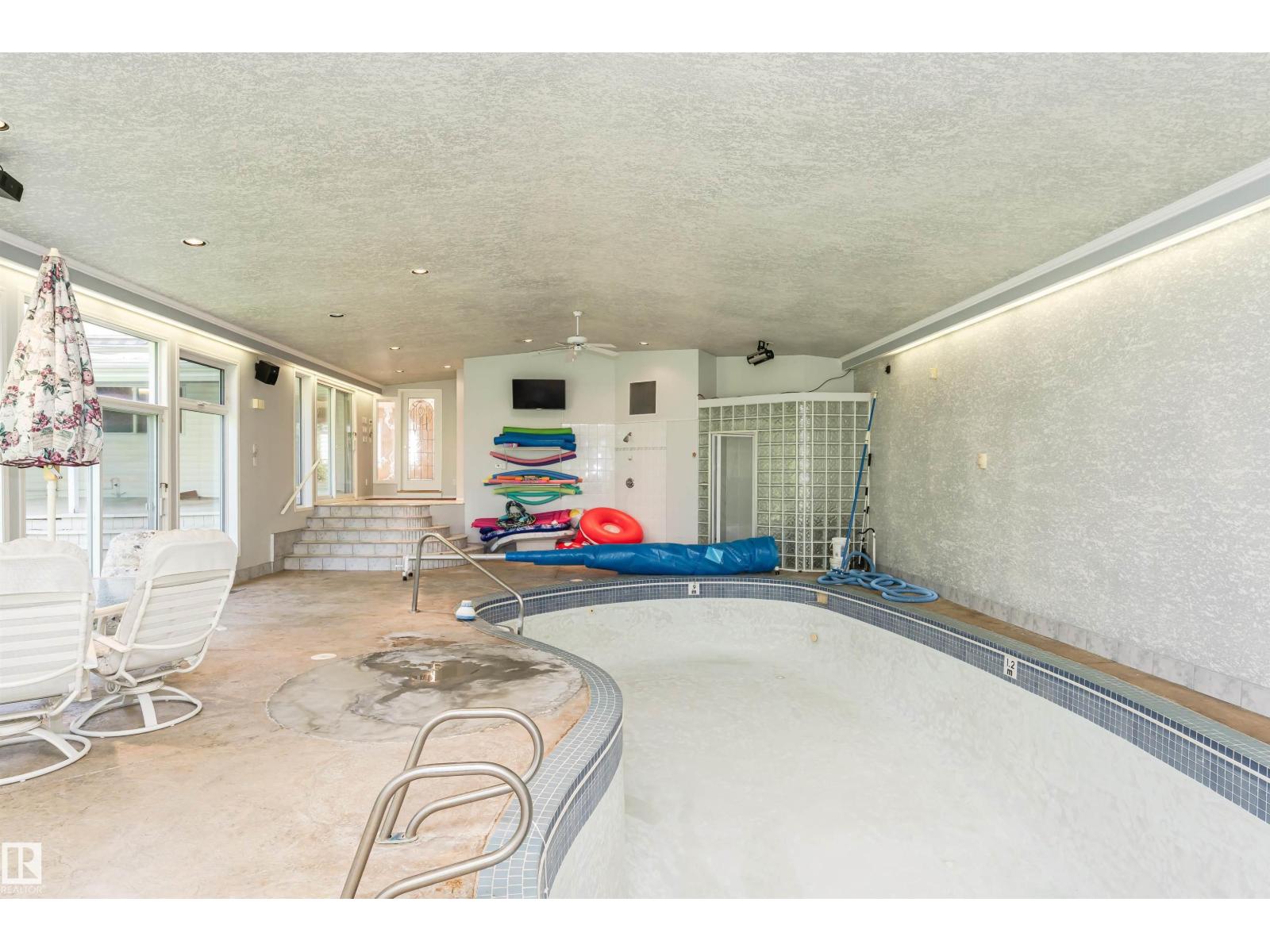 55 STURGEON RD - 21