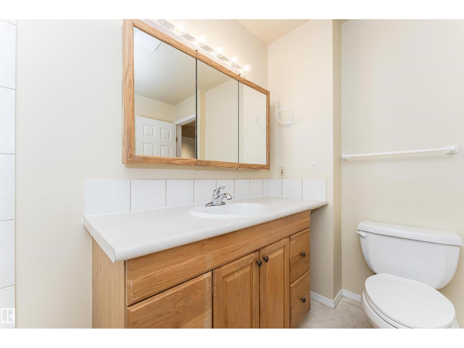 55 STURGEON RD - 38