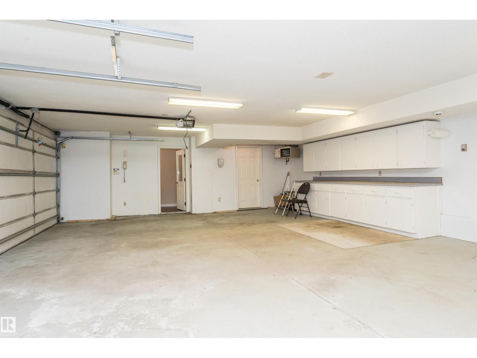 55 STURGEON RD - 55