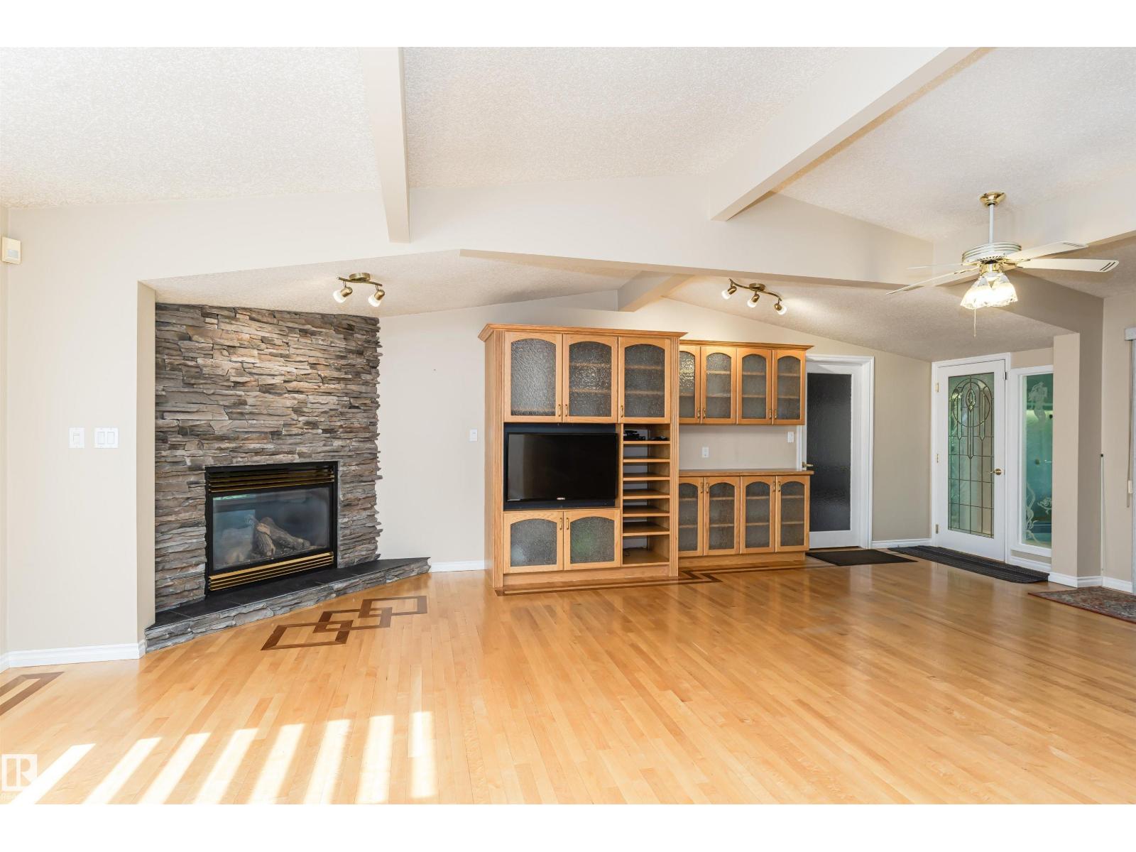 55 STURGEON RD - 8