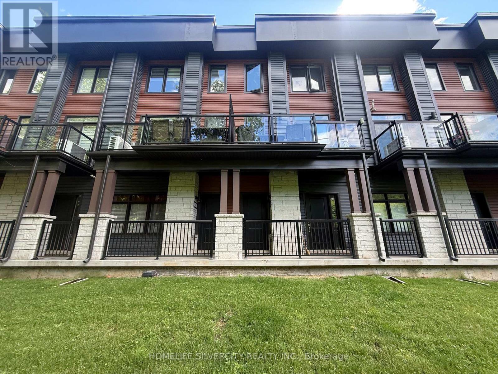 #61 2 WILLOW STREET - 1