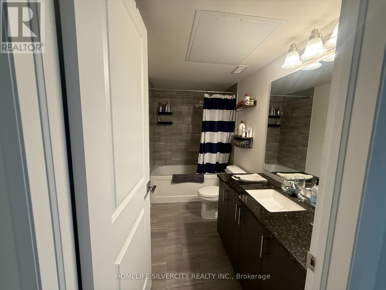 #61 2 WILLOW STREET - 14