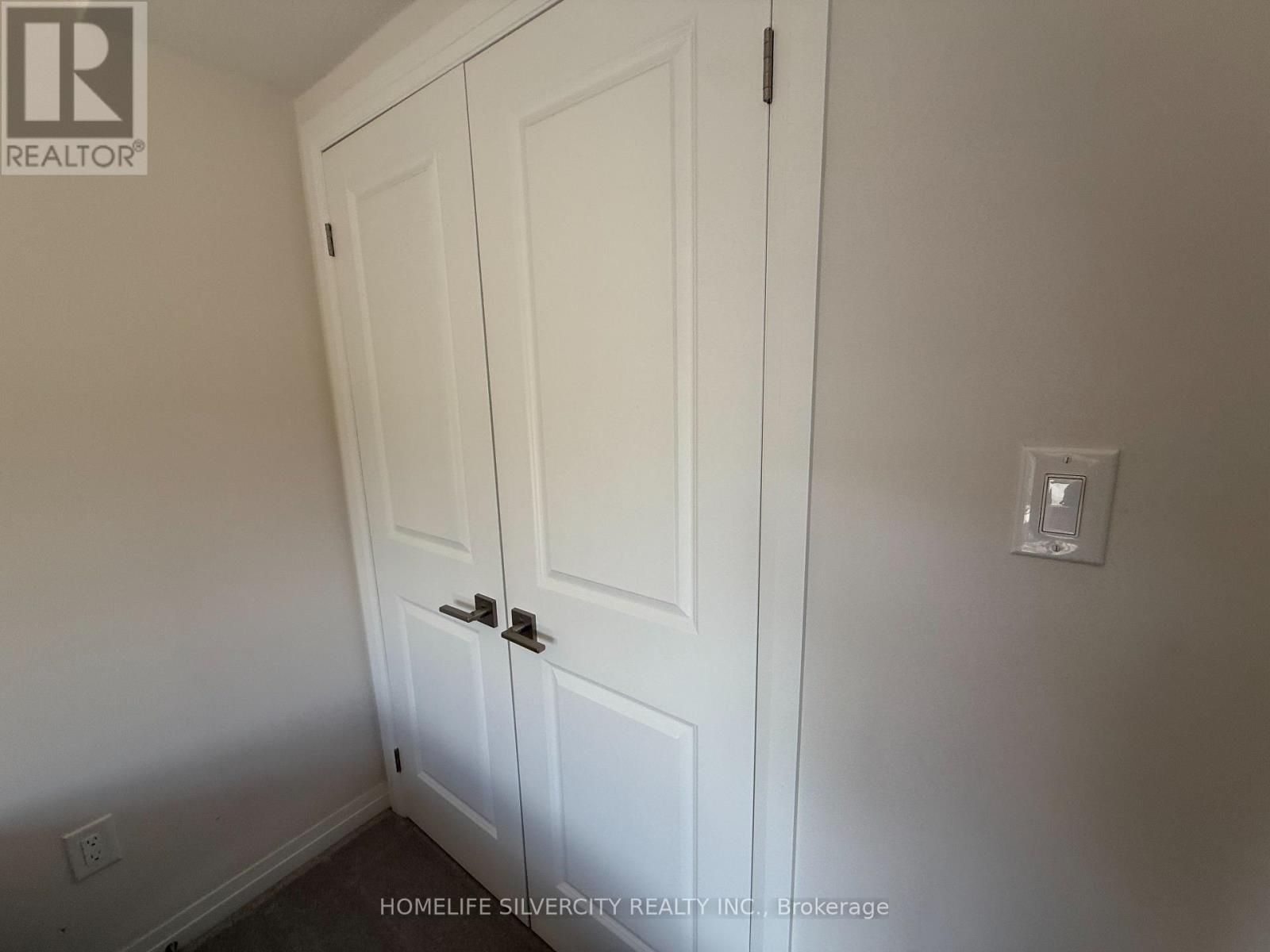 #61 2 WILLOW STREET - 15