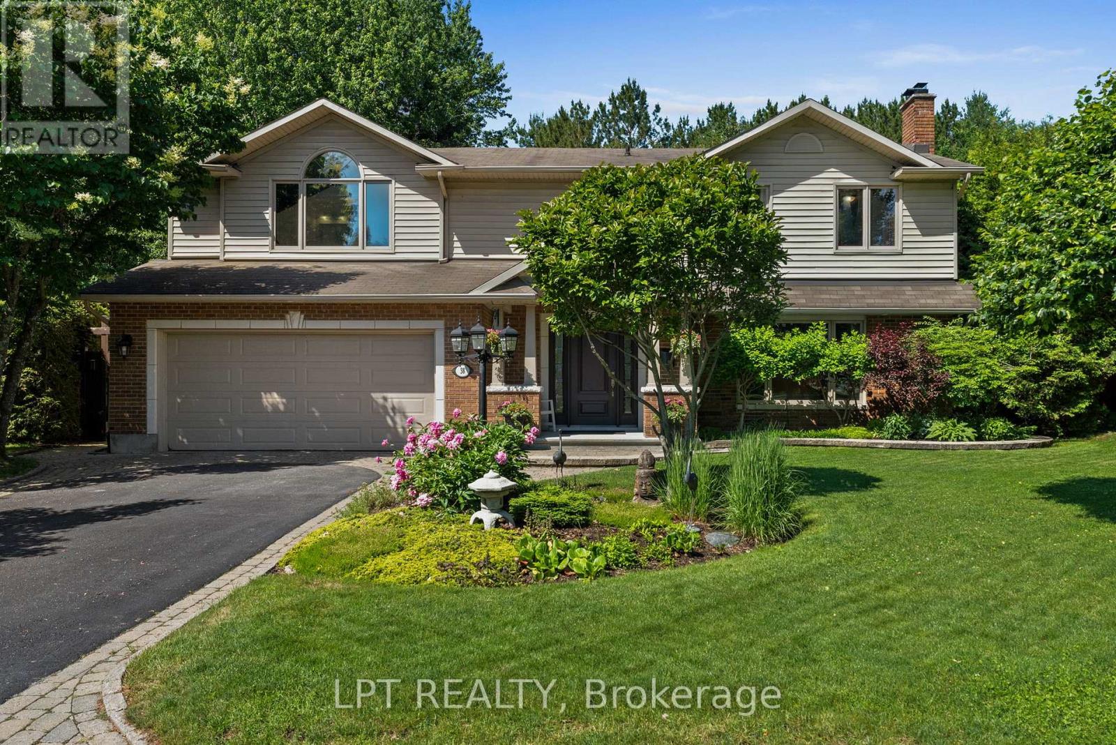 6 Bed, 4 Bath House for Sale in Ottawa – 38 GLENDENNING DRIVE, Ottawa – MLS# X13471406