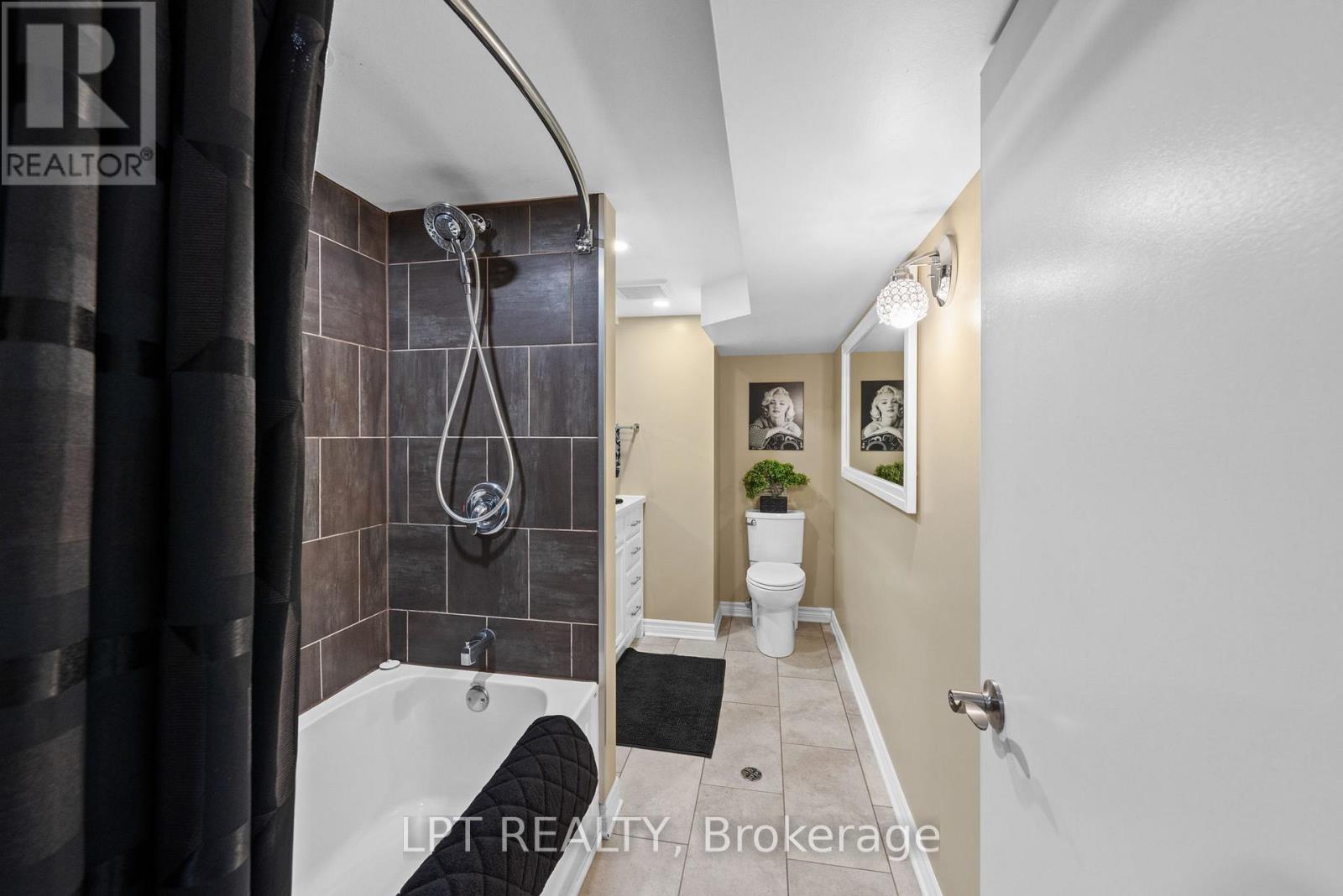 6 Bed, 4 Bath House for Sale in Ottawa – 38 GLENDENNING DRIVE, Ottawa – MLS# X13471406 - Image 40