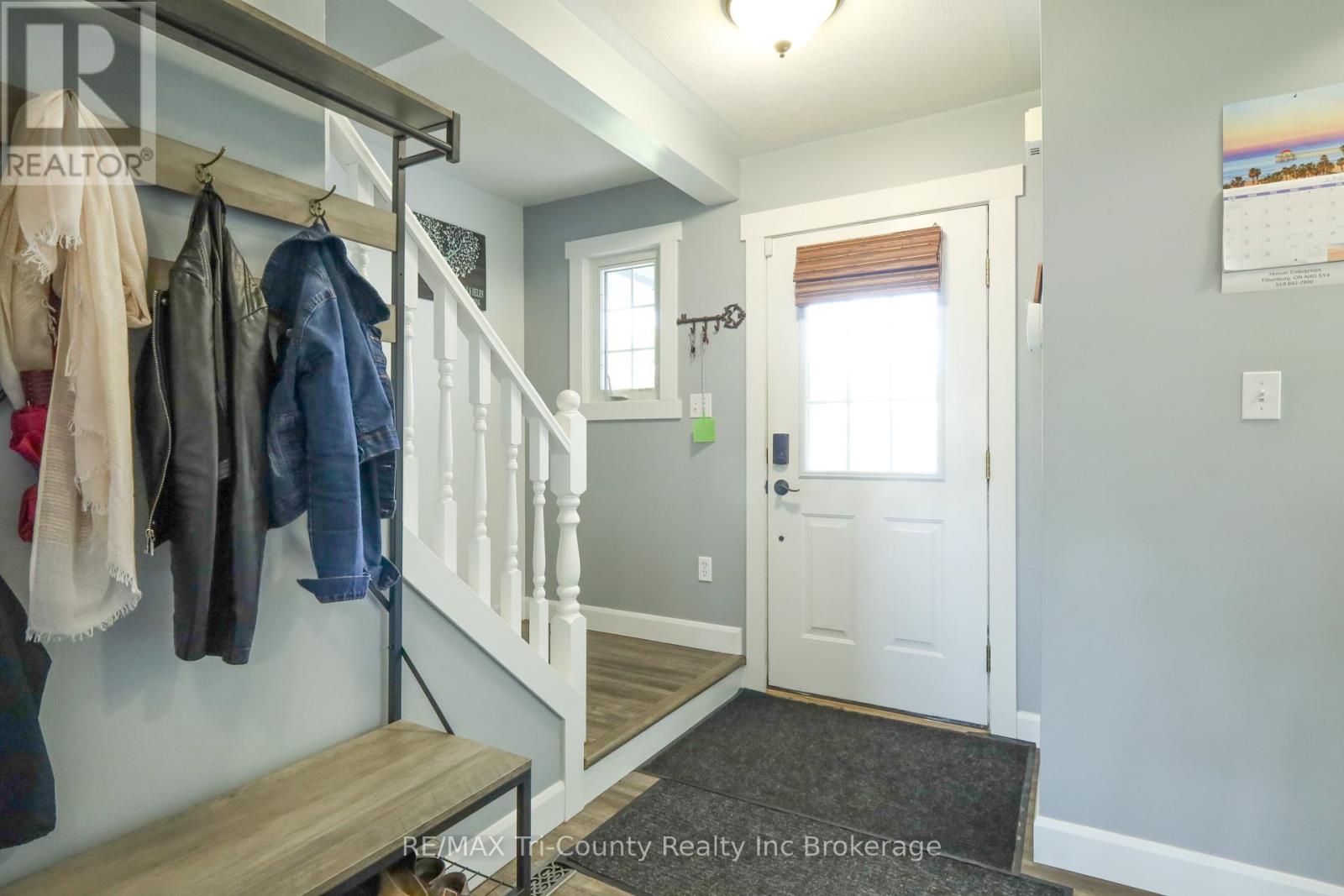3-bedroom home for sale at 25 HERFORD STREET, Tillsonburg ON · photo 11 of 35