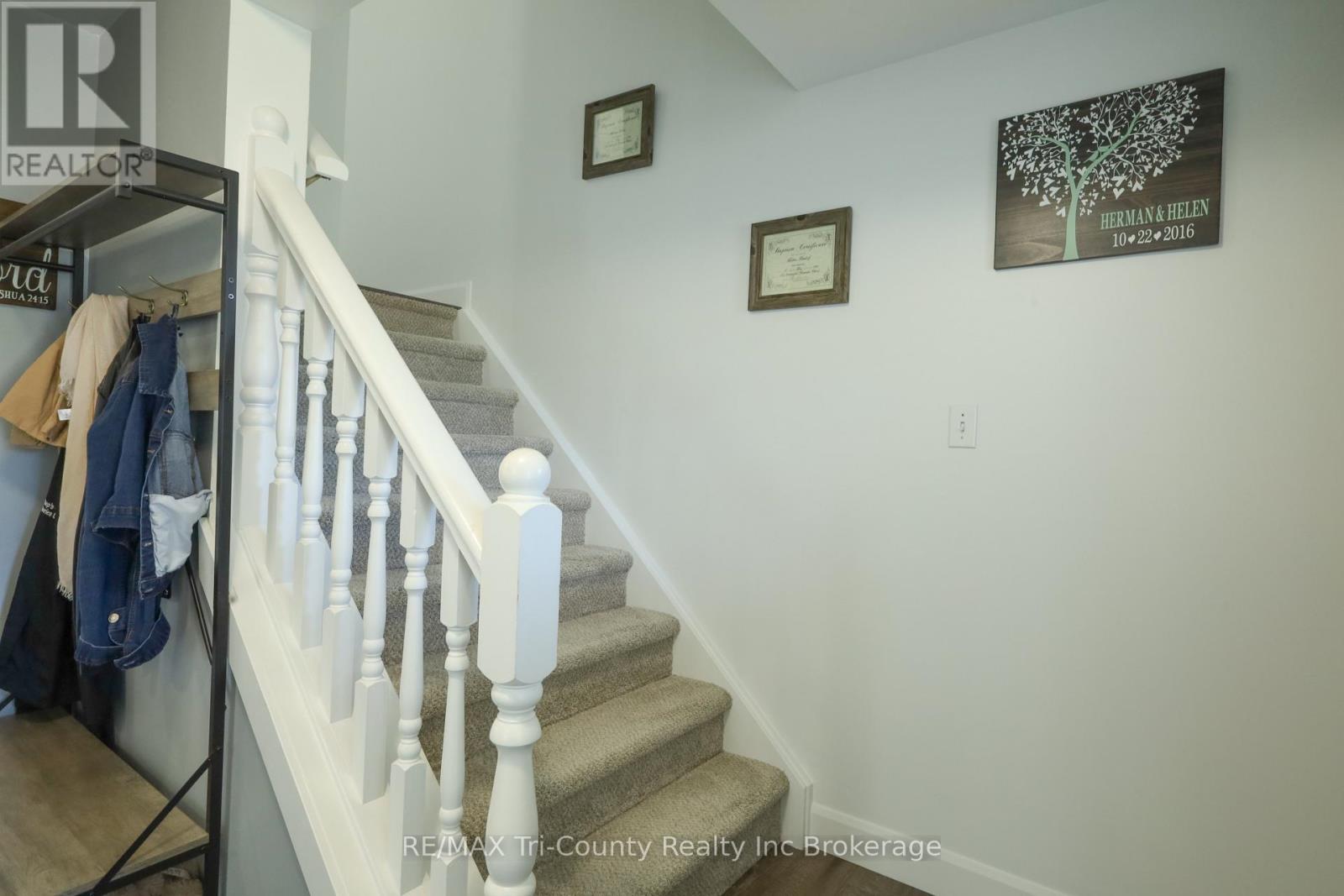 3-bedroom home for sale at 25 HERFORD STREET, Tillsonburg ON · photo 15 of 35