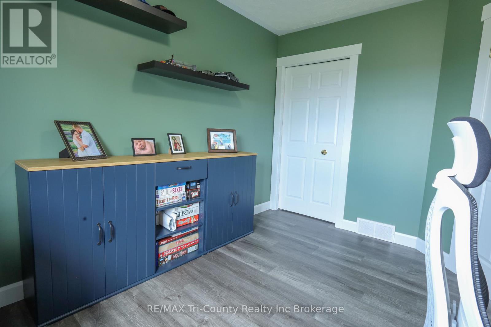 3-bedroom home for sale at 25 HERFORD STREET, Tillsonburg ON · photo 23 of 35