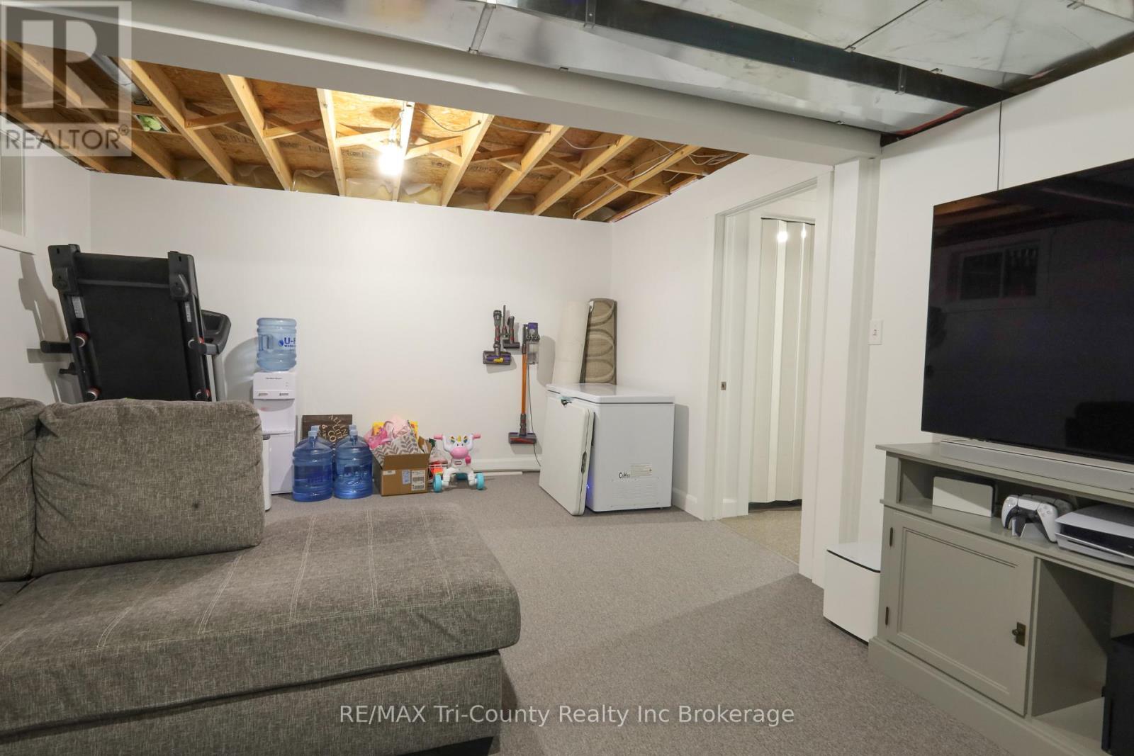 3-bedroom home for sale at 25 HERFORD STREET, Tillsonburg ON · photo 27 of 35
