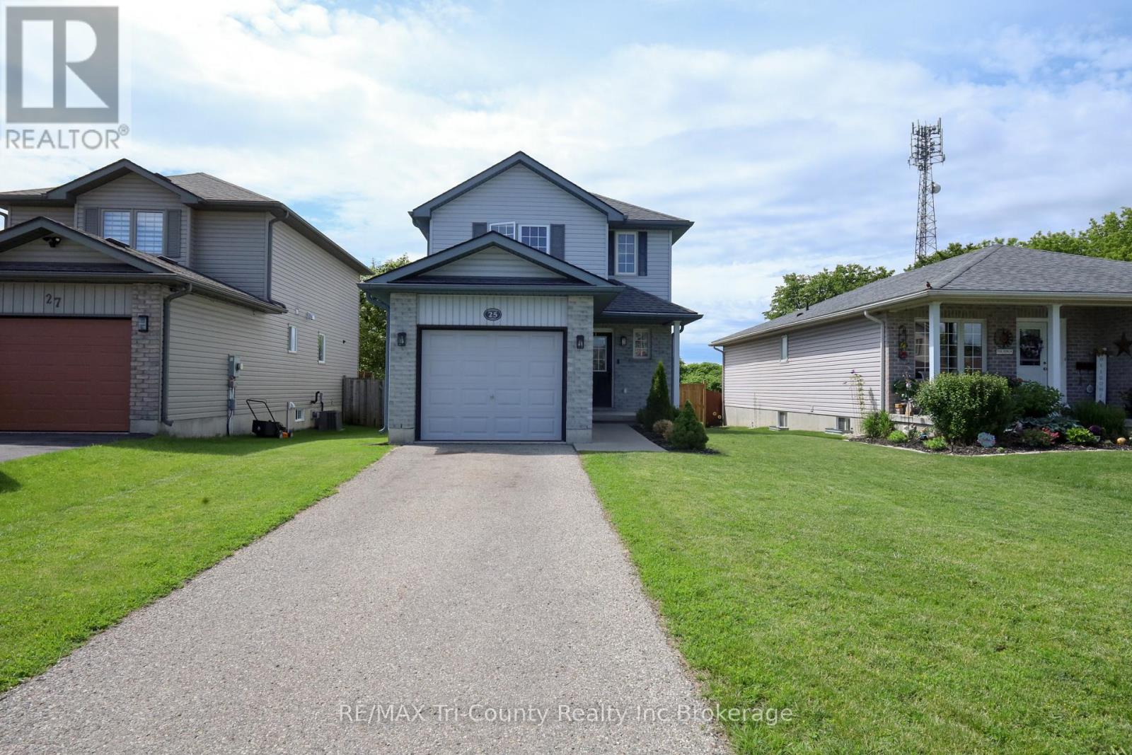 3-bedroom home for sale at 25 HERFORD STREET, Tillsonburg ON · photo 35 of 35