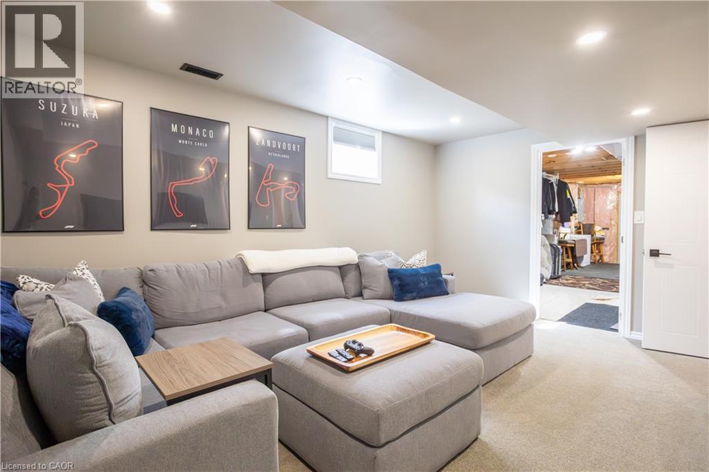 536 ST ANDREW Street - 25