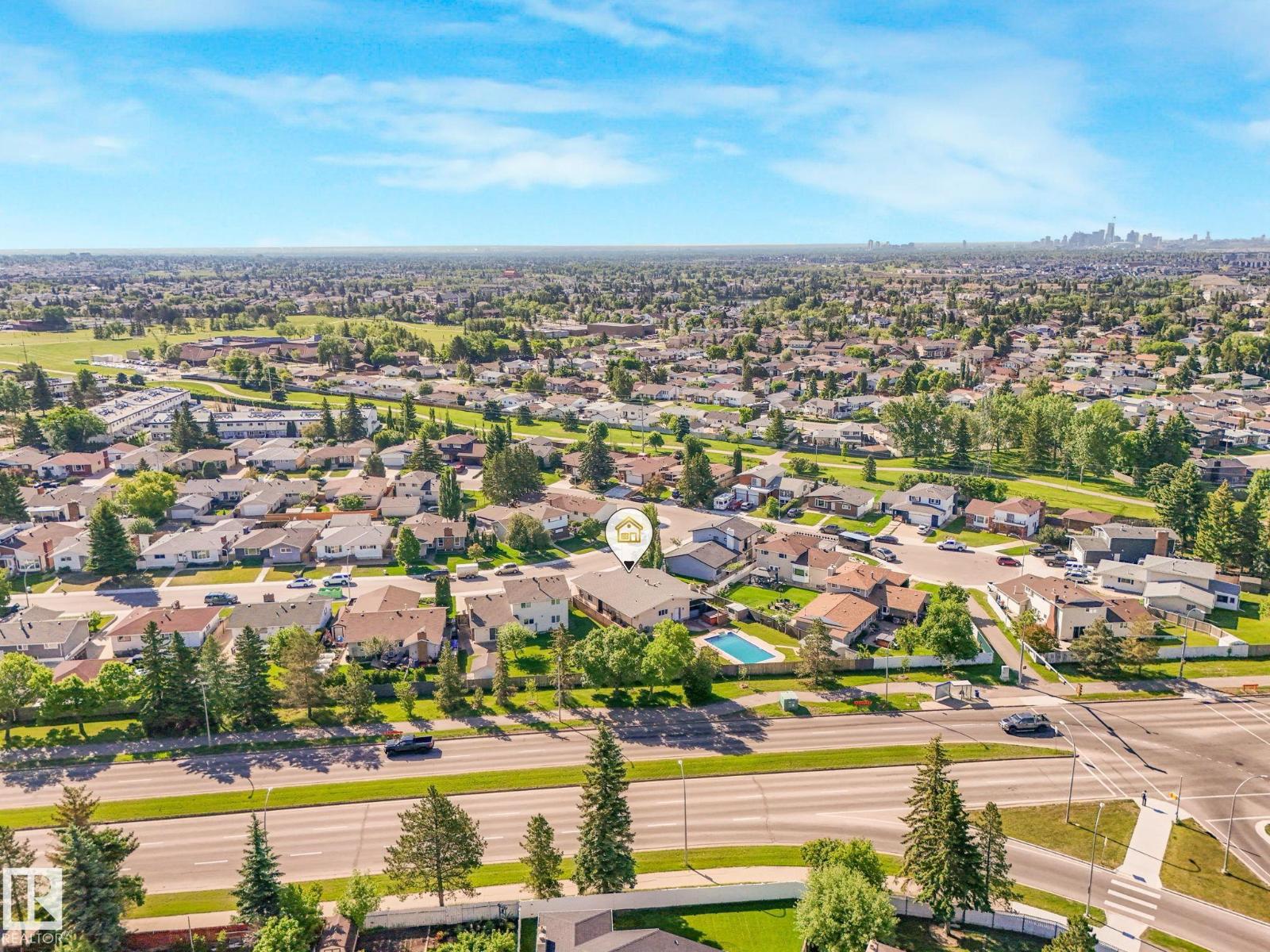 11056 166 AV NW - 66