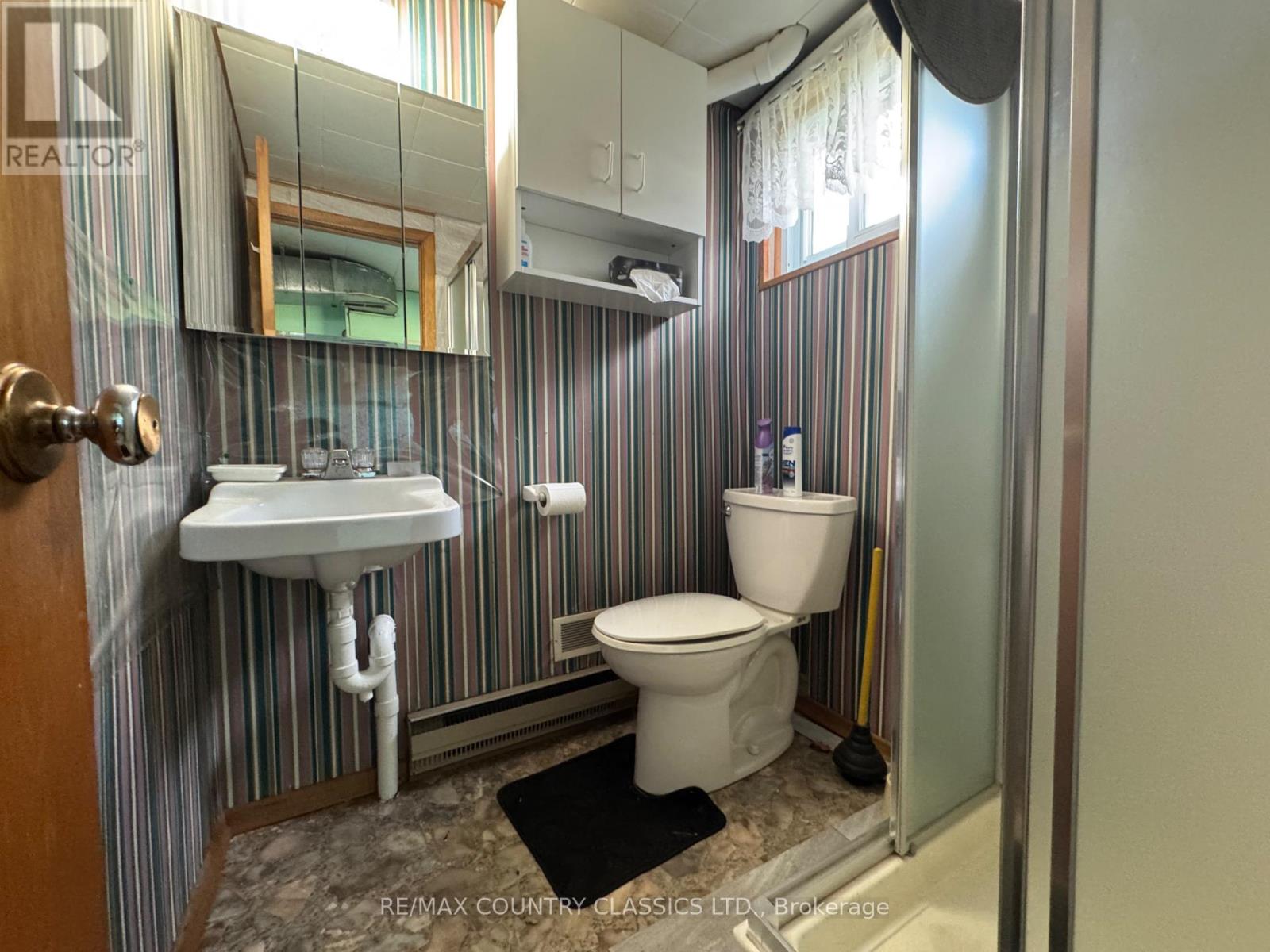 18 SOIKIE ROAD - 22