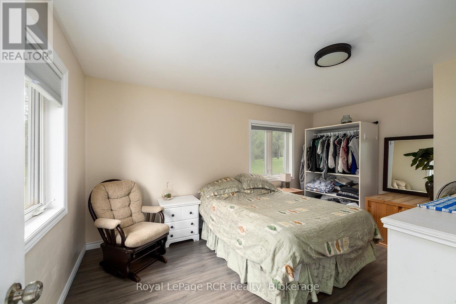 775355 HIGHWAY 10 - 15