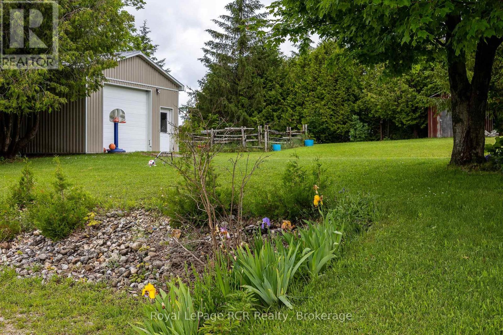 775355 HIGHWAY 10 - 24