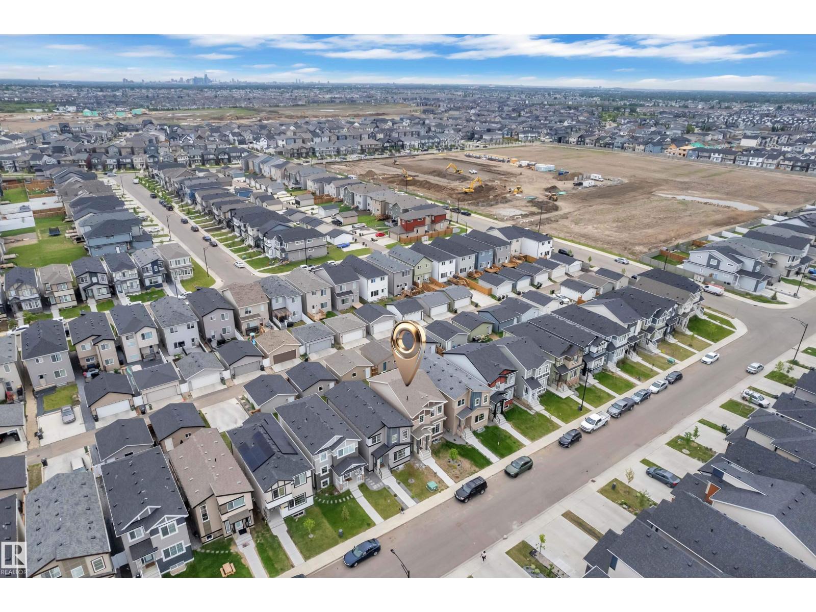 7043 182 AV NW - photo 4