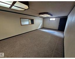 7612 40 Av Nw, Edmonton, AB T6X0X5 Photo 20