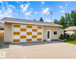 7612 40 Av Nw, Edmonton, AB T6X0X5 Photo 24