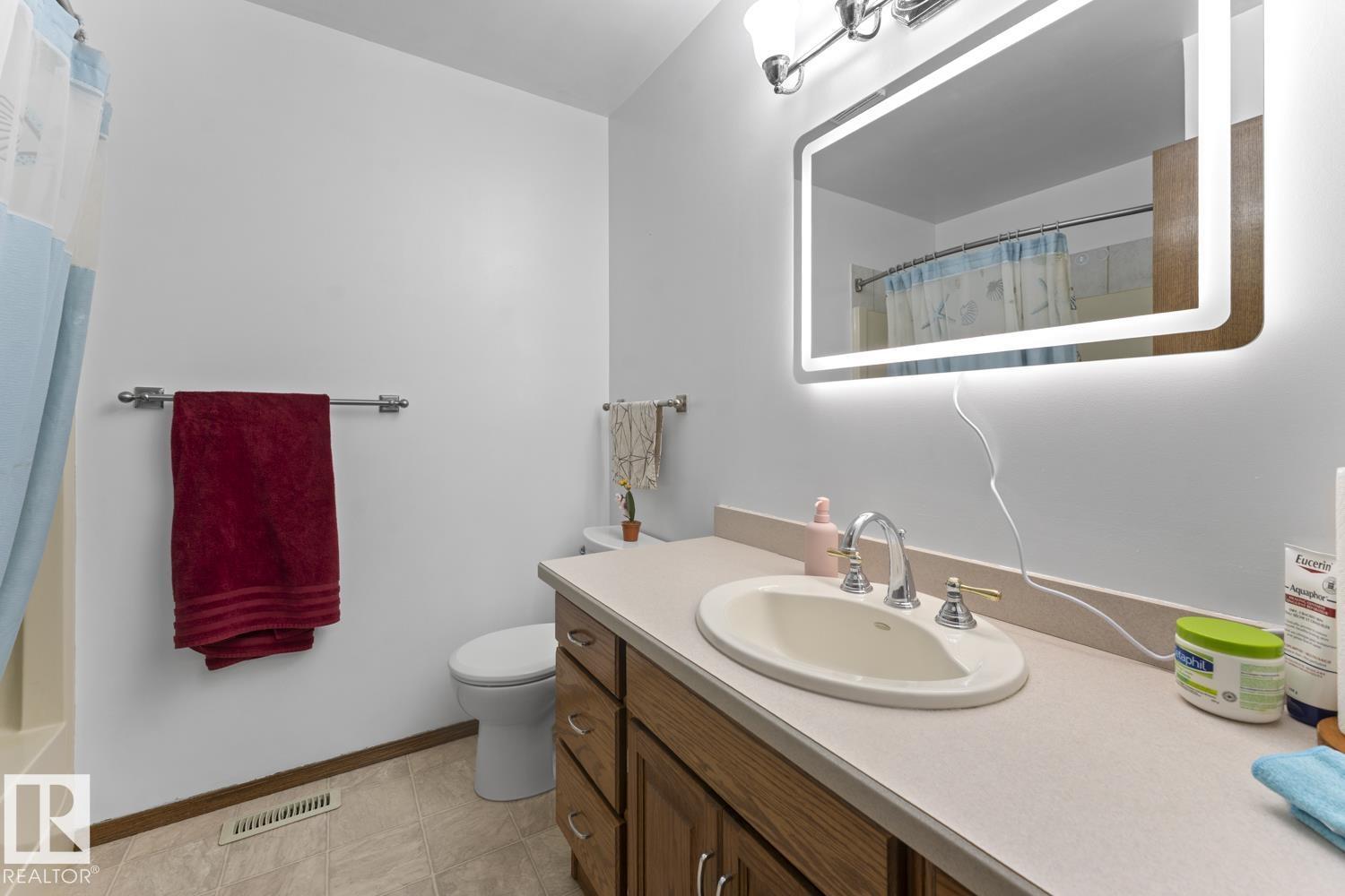 4003 LAKESHORE DR - 36