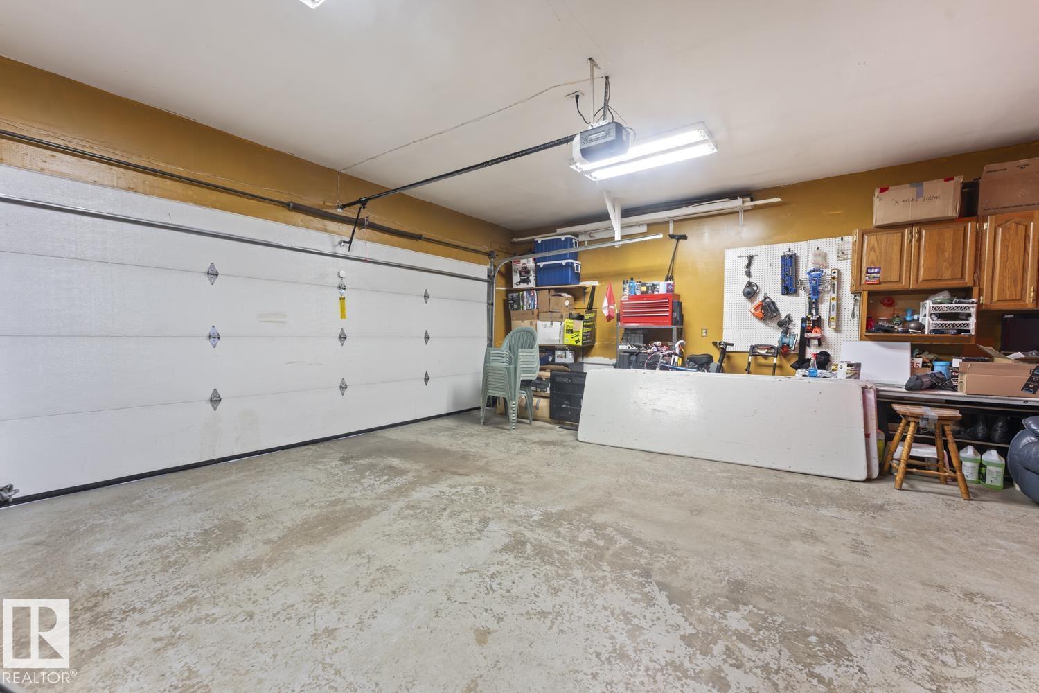 4003 LAKESHORE DR - 49
