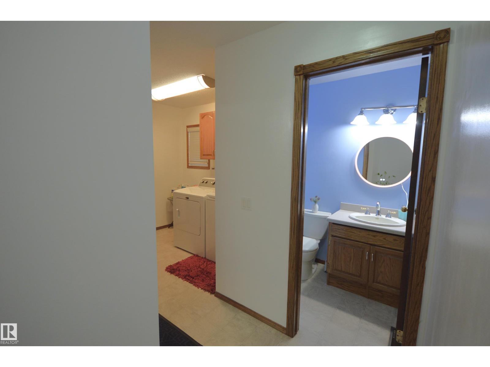 4003 LAKESHORE DR - 24