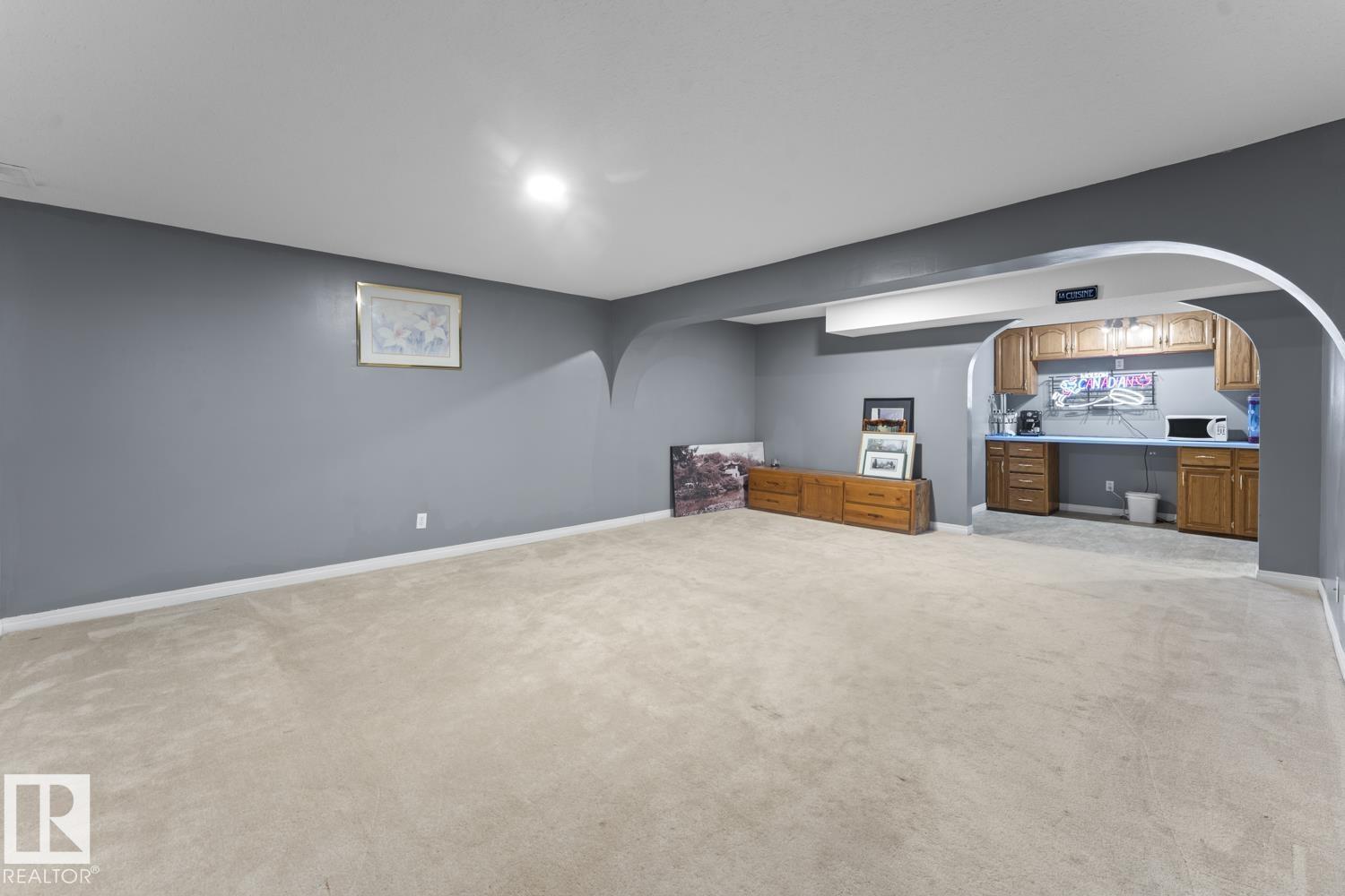 4003 LAKESHORE DR - 37