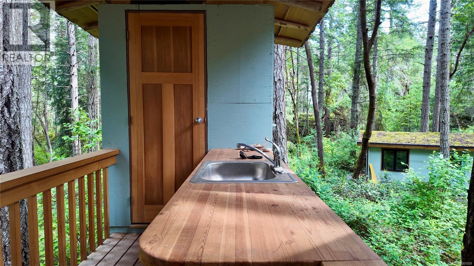 Lot 33 Ruxton Island - 21