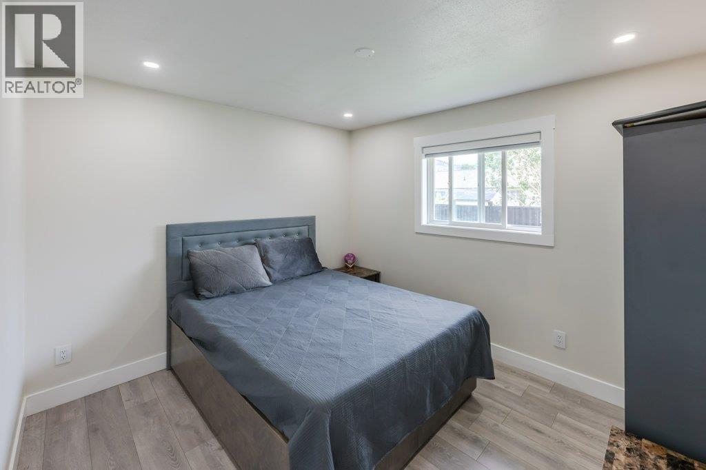 260 WILLOWS Place - 25