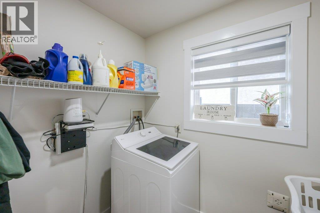260 WILLOWS Place - 31