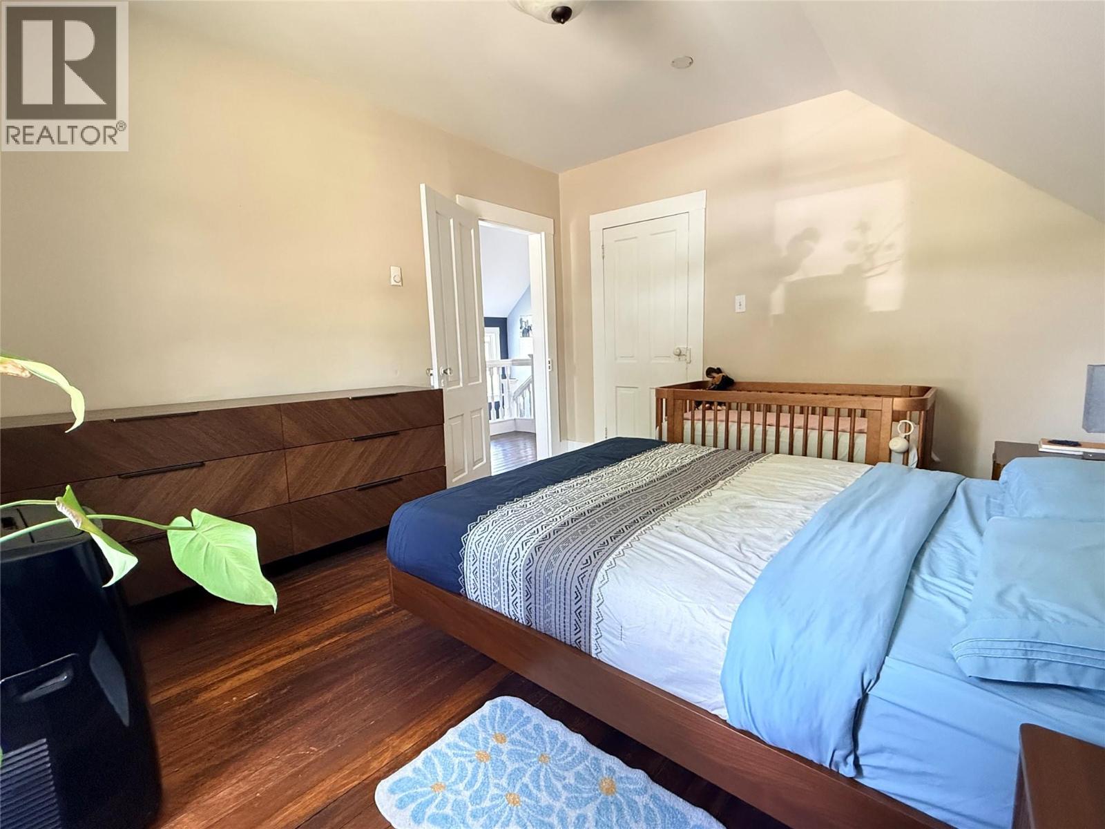7577 4th Street - 29