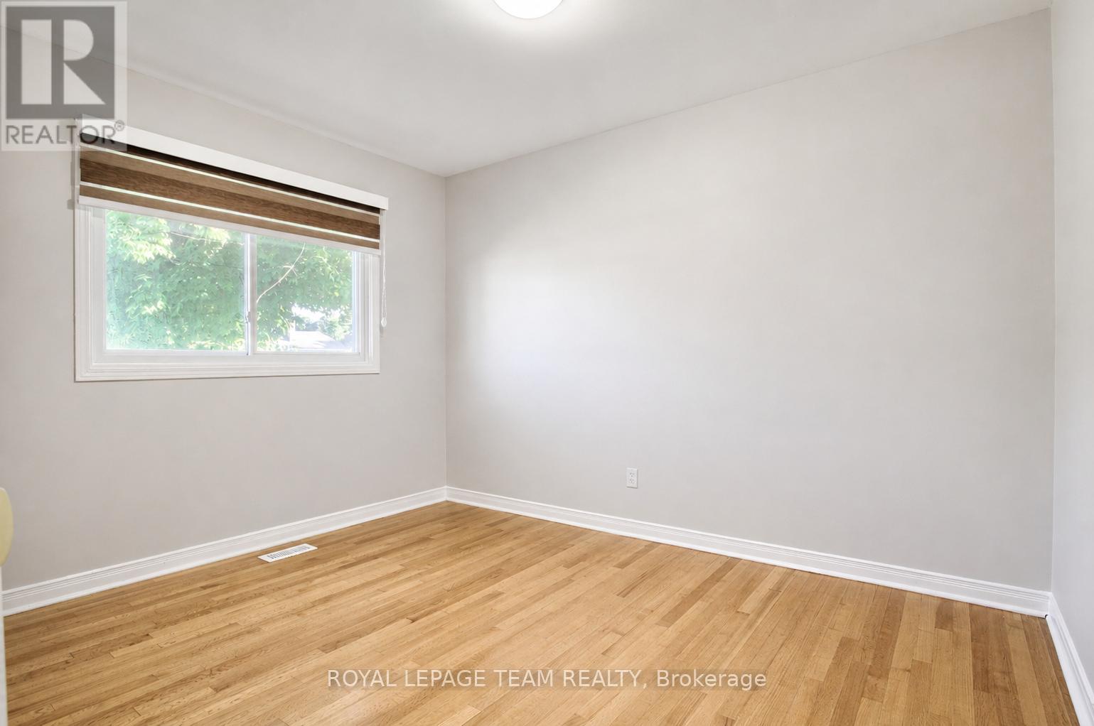 2 Bed, 3 Bath Multi-Family for Rent in Ottawa – 31 PRITCHARD DRIVE, Ottawa – MLS# X13471472 - Image 9
