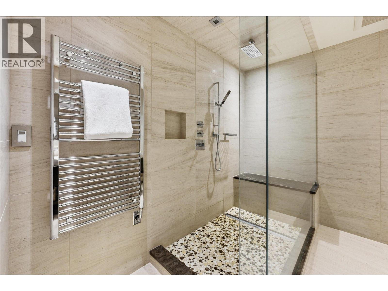 8323 GLEN ABBEY LANE, Whistler