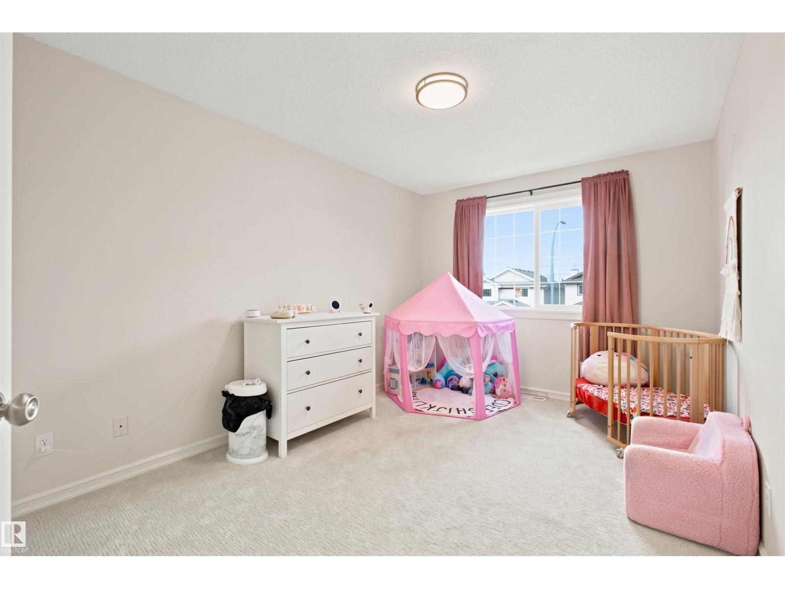 5 VERNON ST - 33