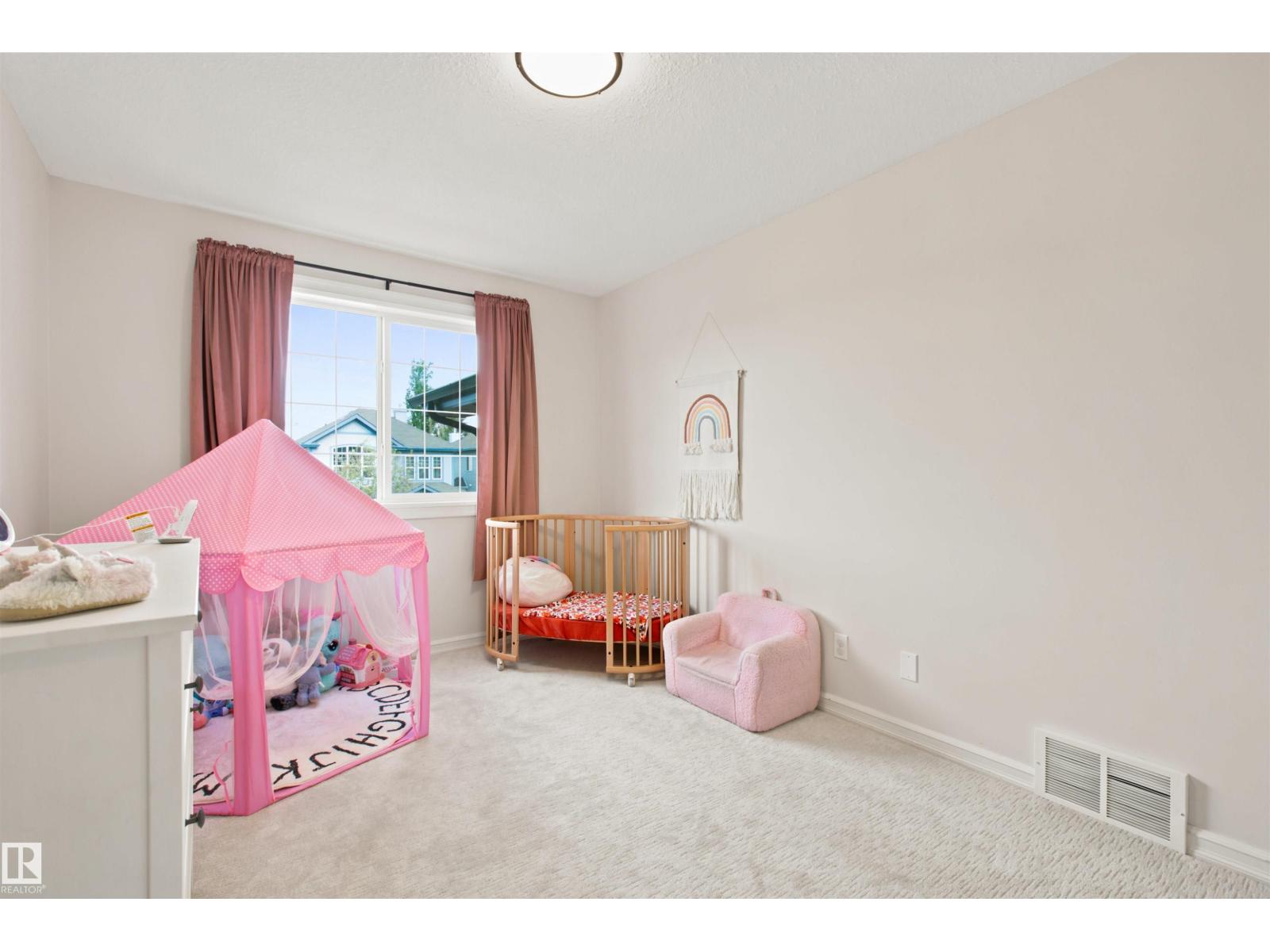 5 VERNON ST - 34