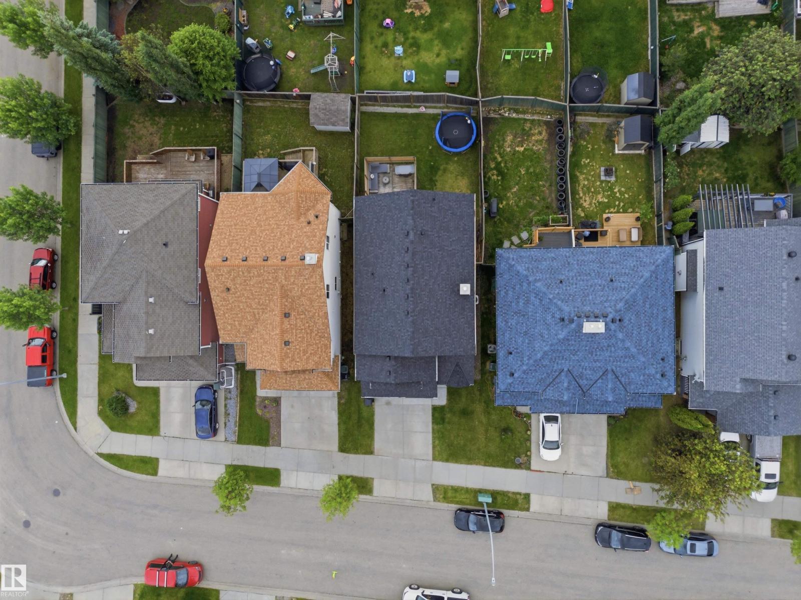 5 VERNON ST - 52