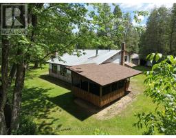 Kitchen - 107 Maika Road, Madawaska Valley, ON K0J1L0 Photo 6