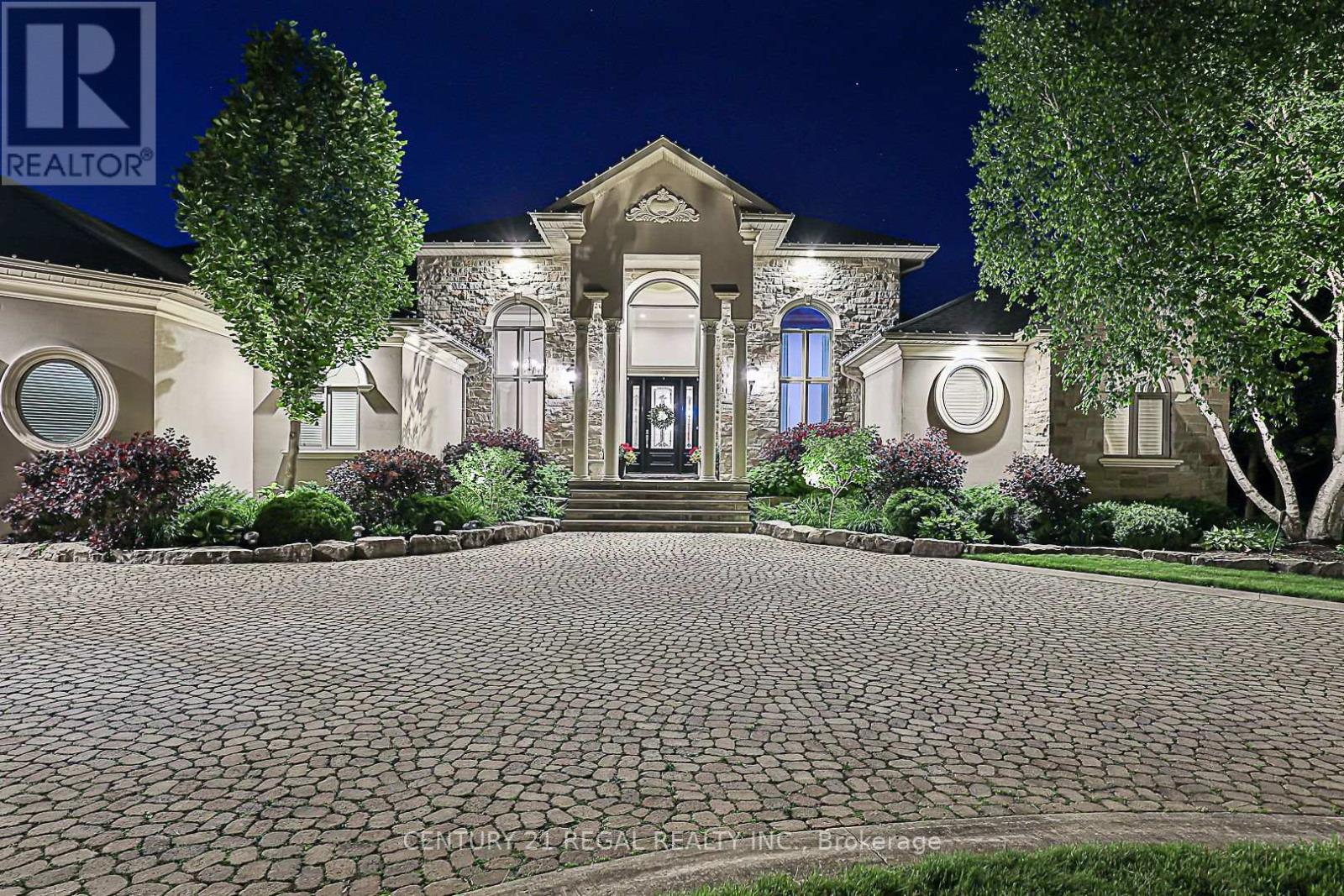 16 LAKE WOODS DRIVE - 47
