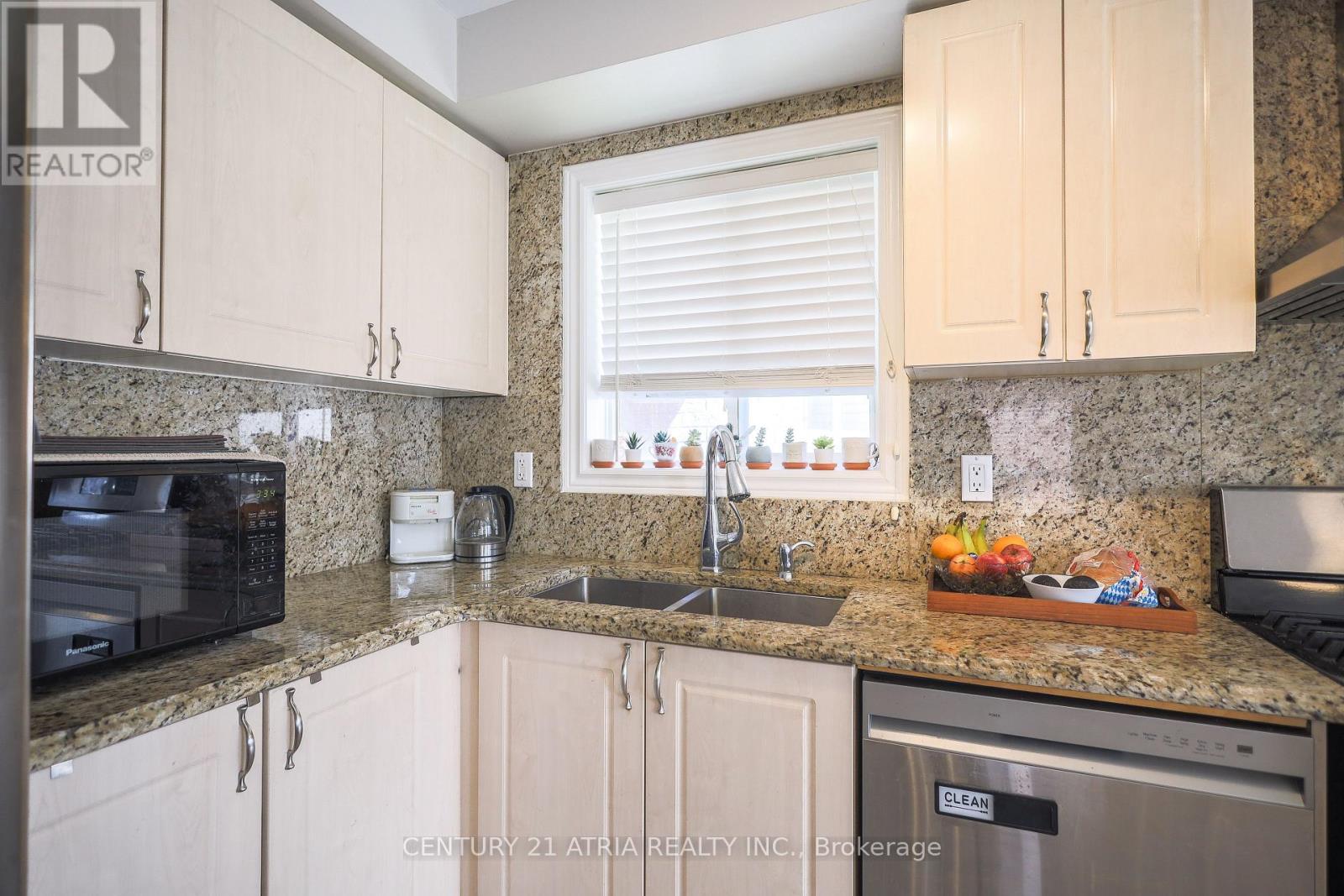 24 WILLIAM GRANT ROAD - 11
