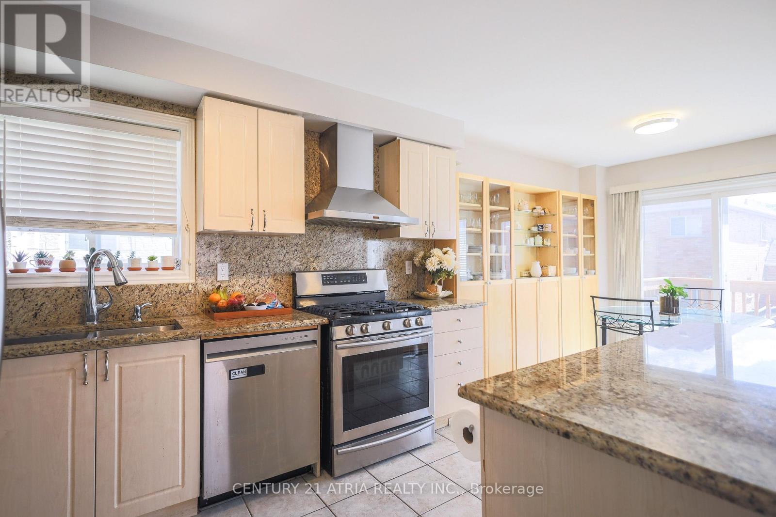 24 WILLIAM GRANT ROAD - 12