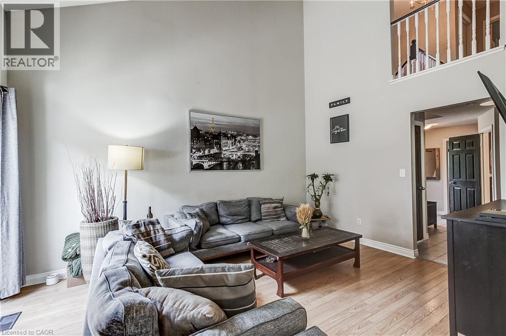 #16 4 VICTORIA Street - Image 7